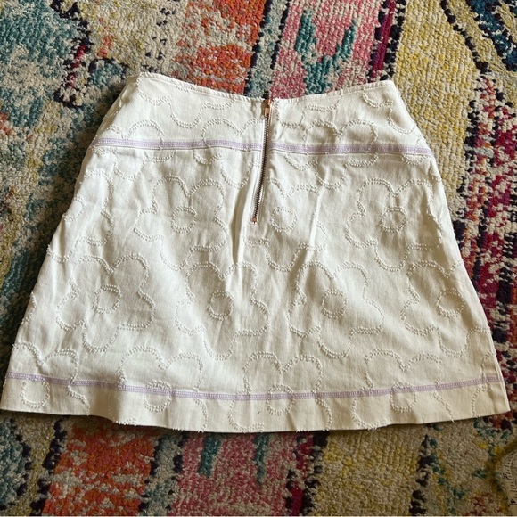 Urban outfitters Sunny Distressed Mini Skirt size S - Picture 3 of 8